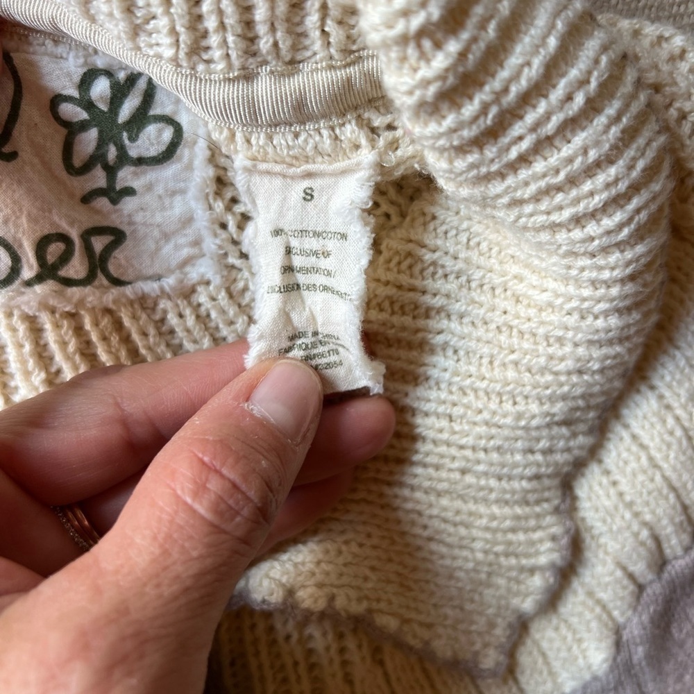 Anthropologie cardigan with rosettes - Picture 2 of 6